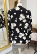 Włoska narzutka vintage z baskinką czarno-biała kwiaty Made in Italy M/L (9)