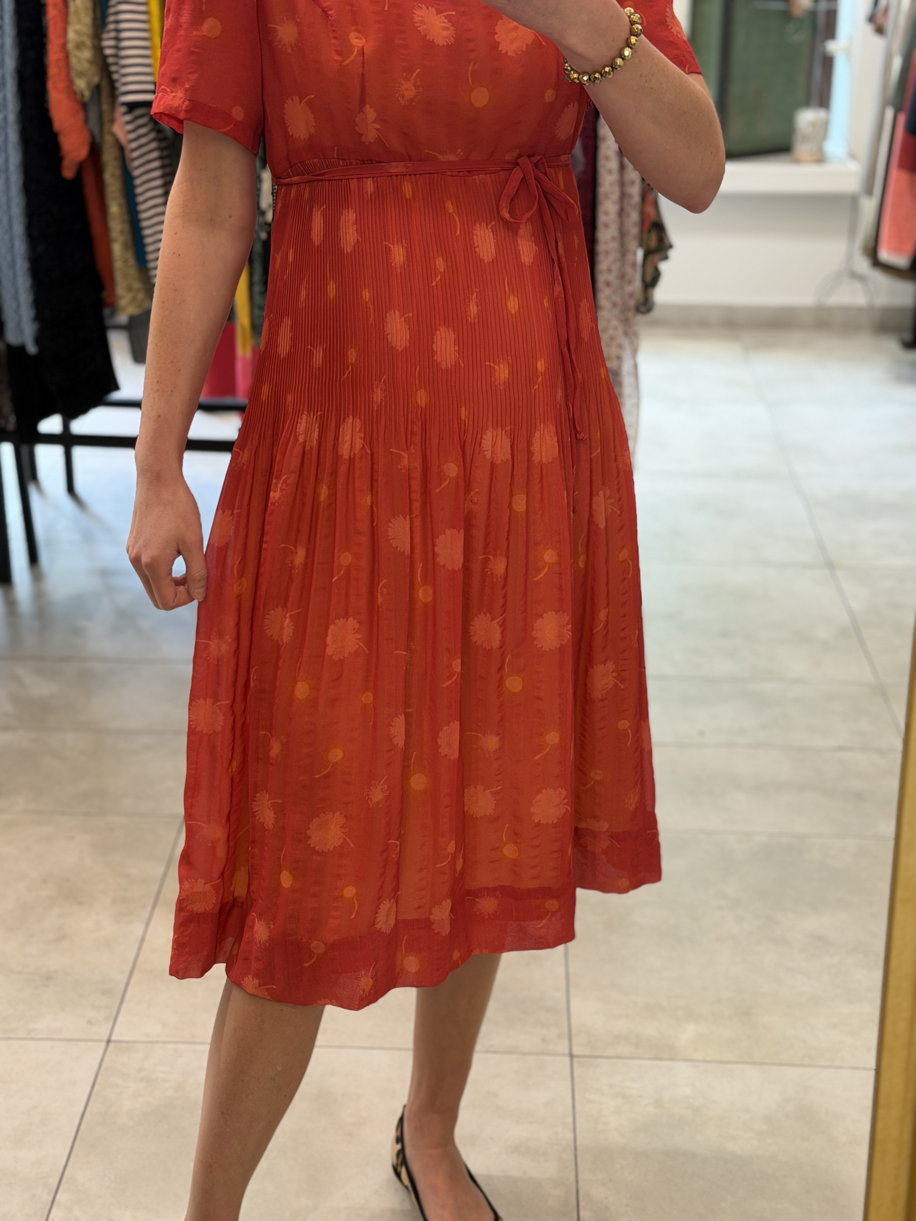 Gaggle sukienka vintage plisowana midi czerwona M/L retro (3)