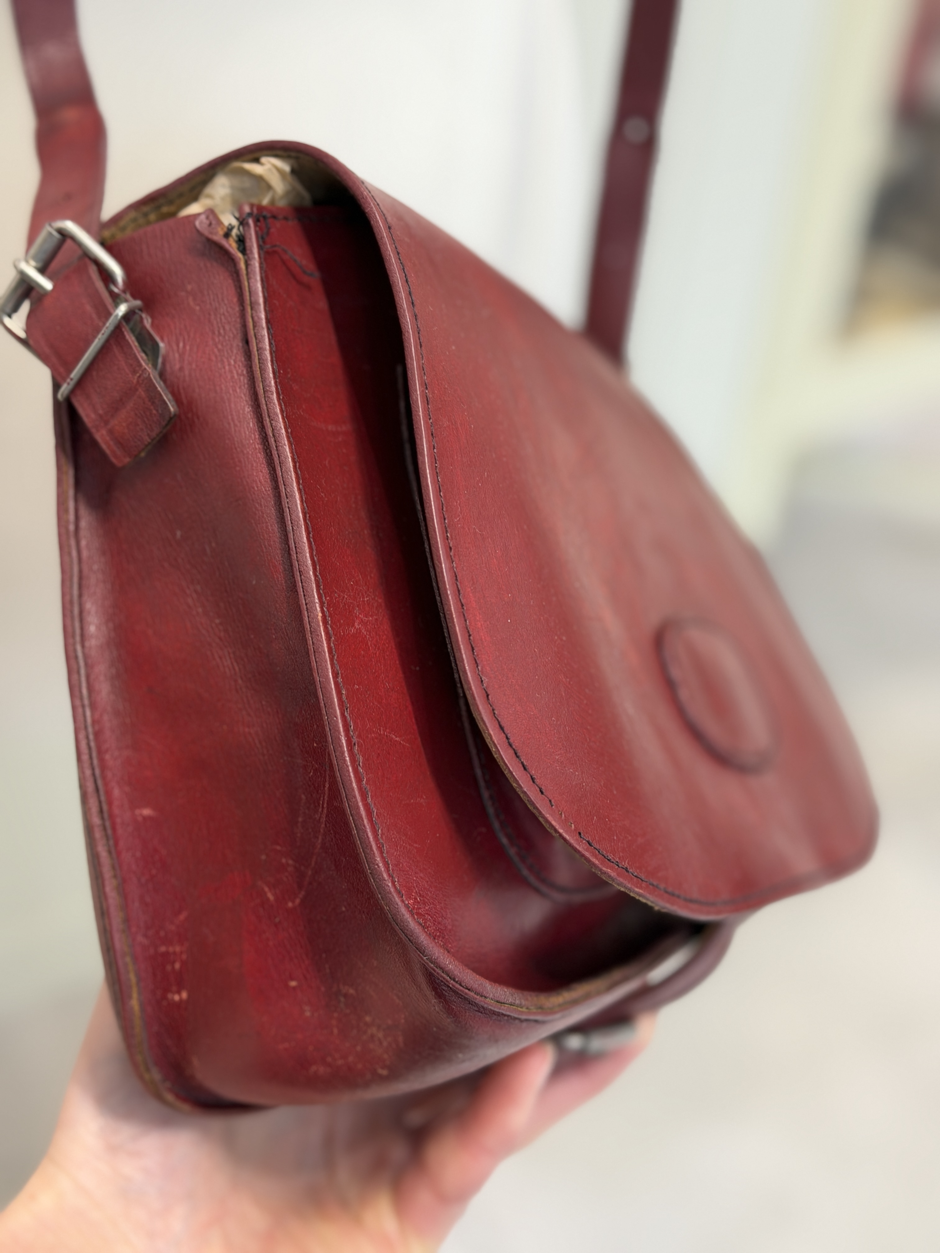 Skórzana torba vintage bordo z regulowanym paskiem | Naturalna skóra | Lata 80. (3)