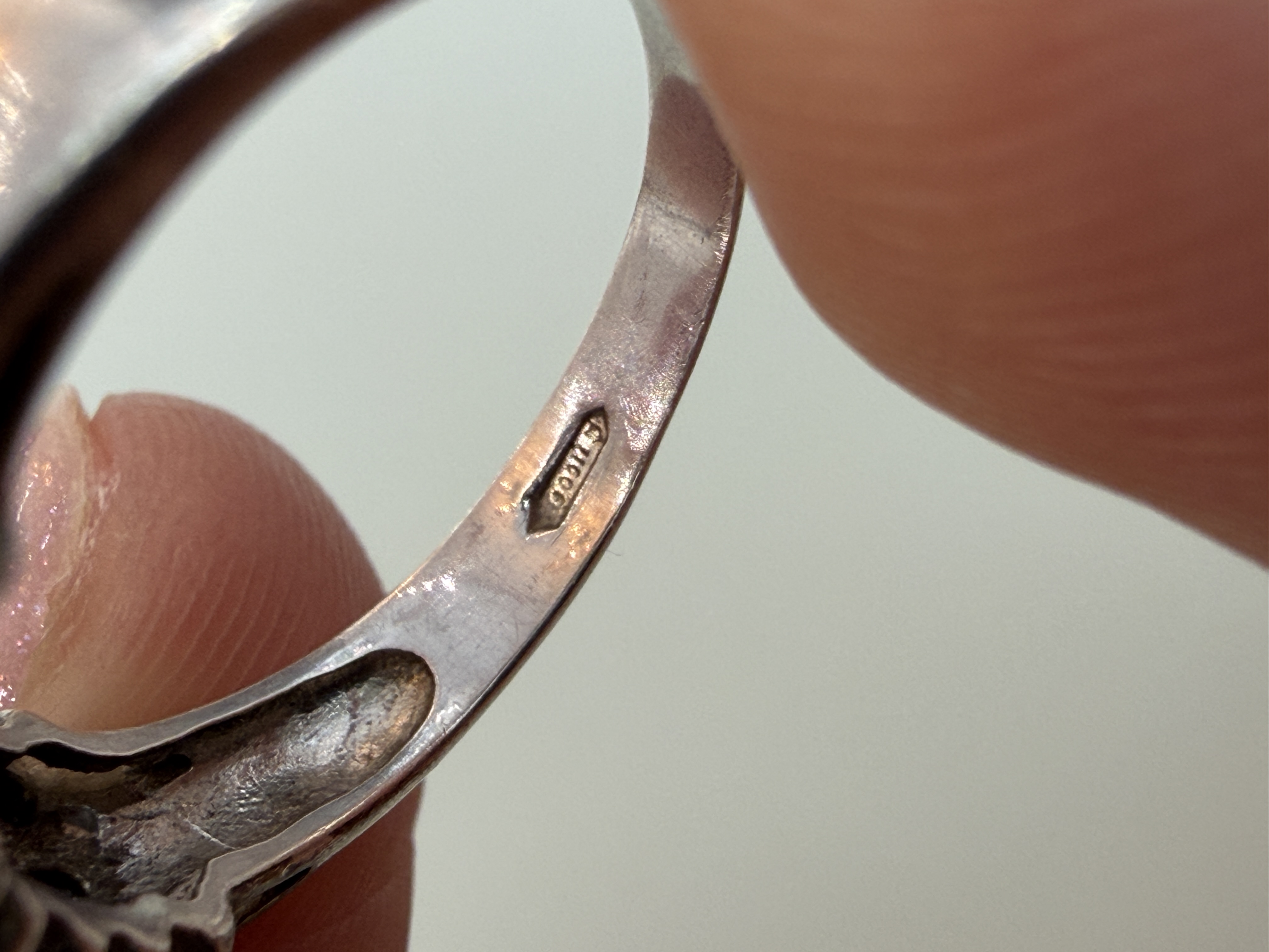 Srebrny pierścionek 925 z cyrkoniami – szeroki model vintage 5 g (6)
