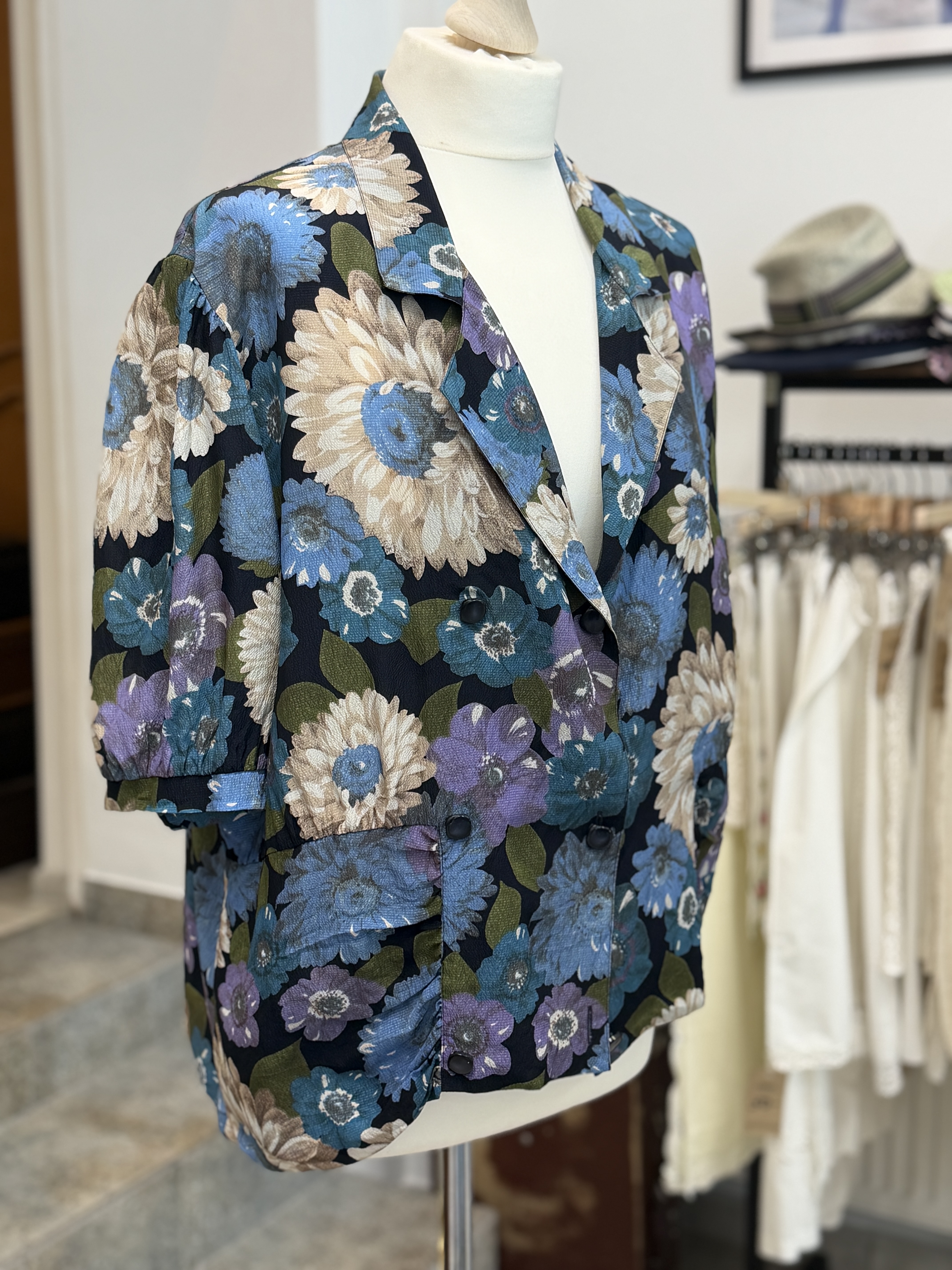 Włoski niebieski  żakiet vintage w kwiaty Made in Italy XL XXL – acetat i jedwab (3)