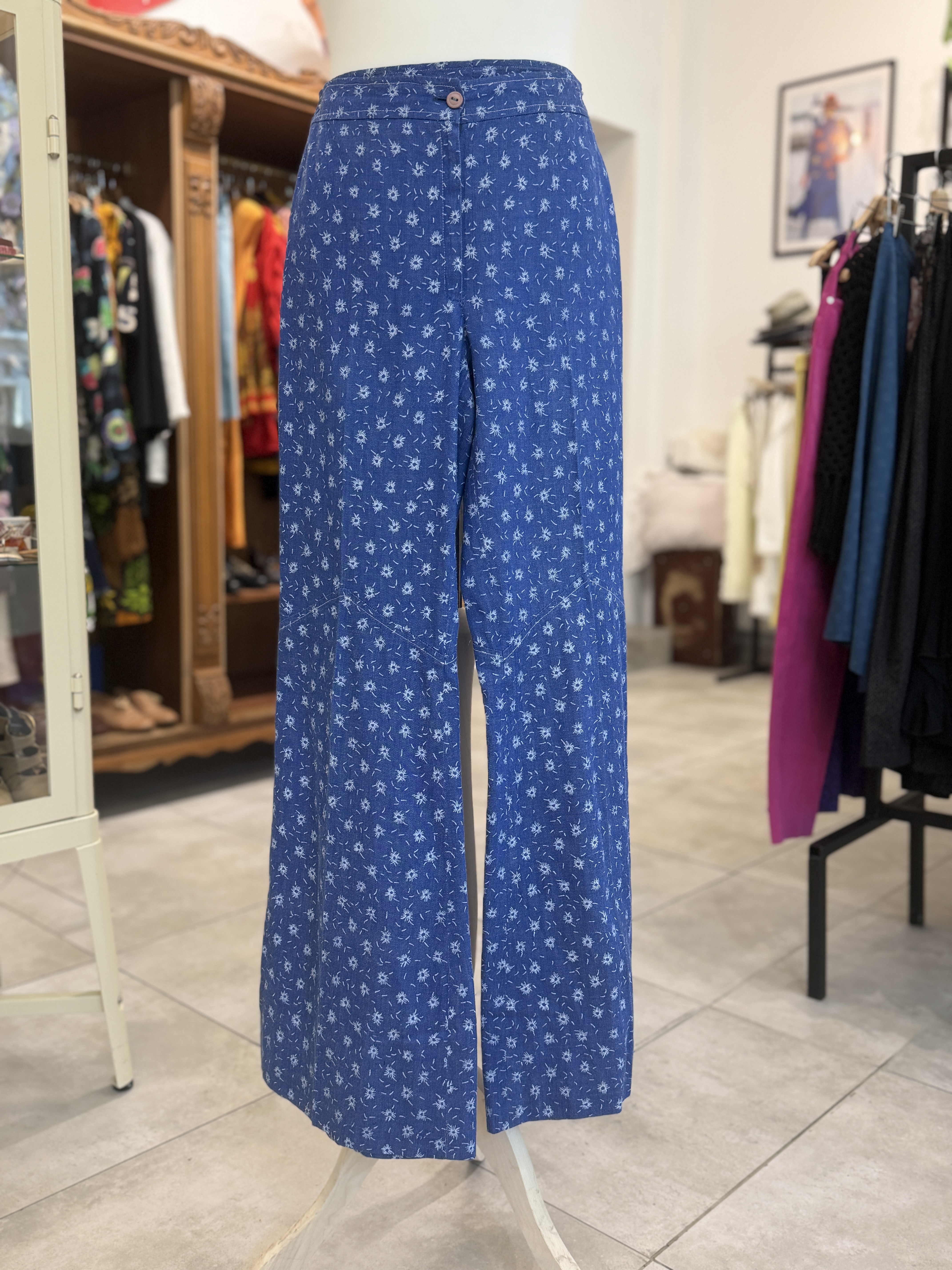 Bawełniane spodnie vintage flare niebieskie w drobny print lata 70 boho L