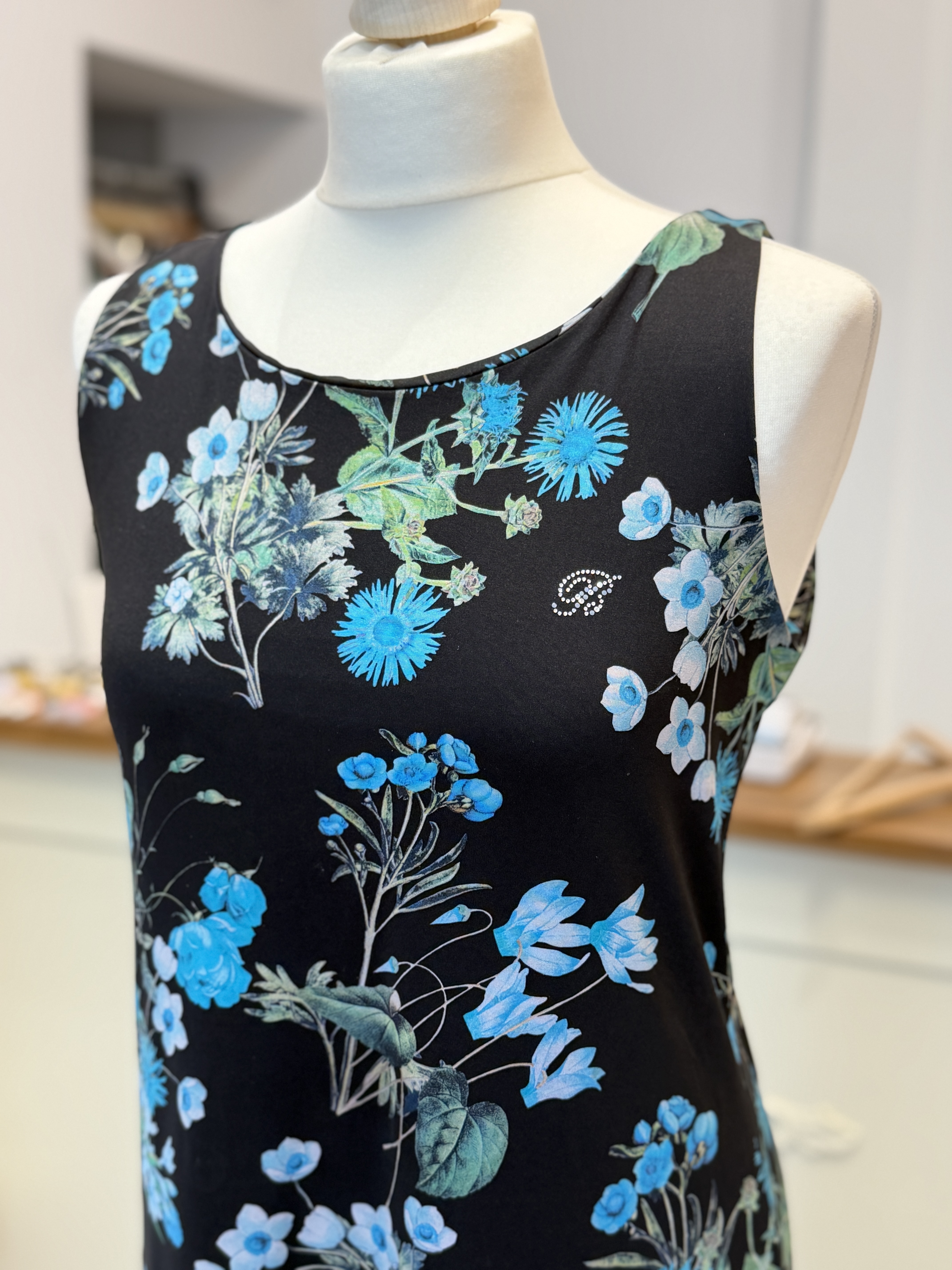 Blumarine Beachwear sukienka Made in Italy kwiatowy print kryształki L 46 (2)