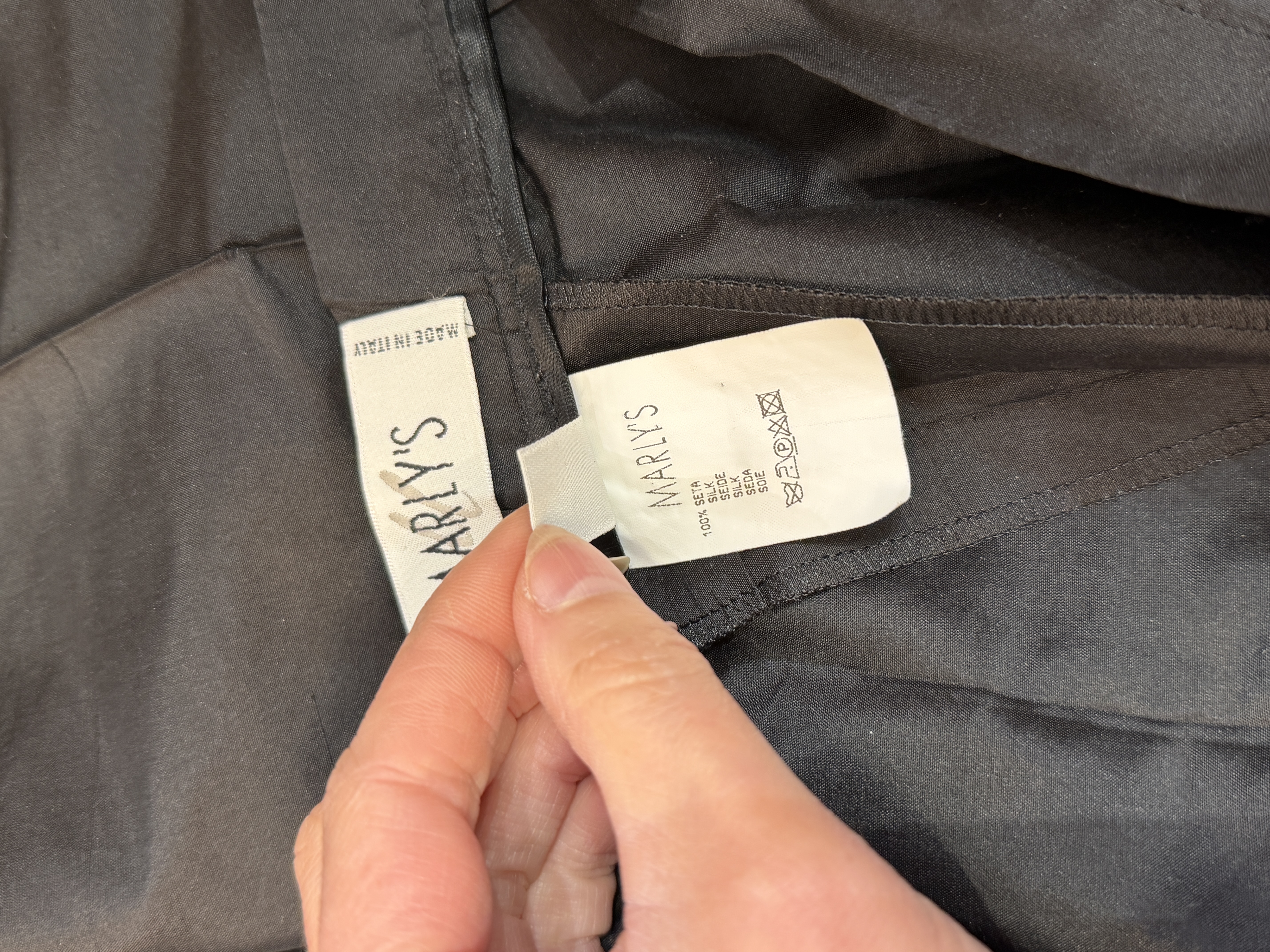 Włoskie spodnie 100% jedwab czarne z kantem Made in Italy L (4)