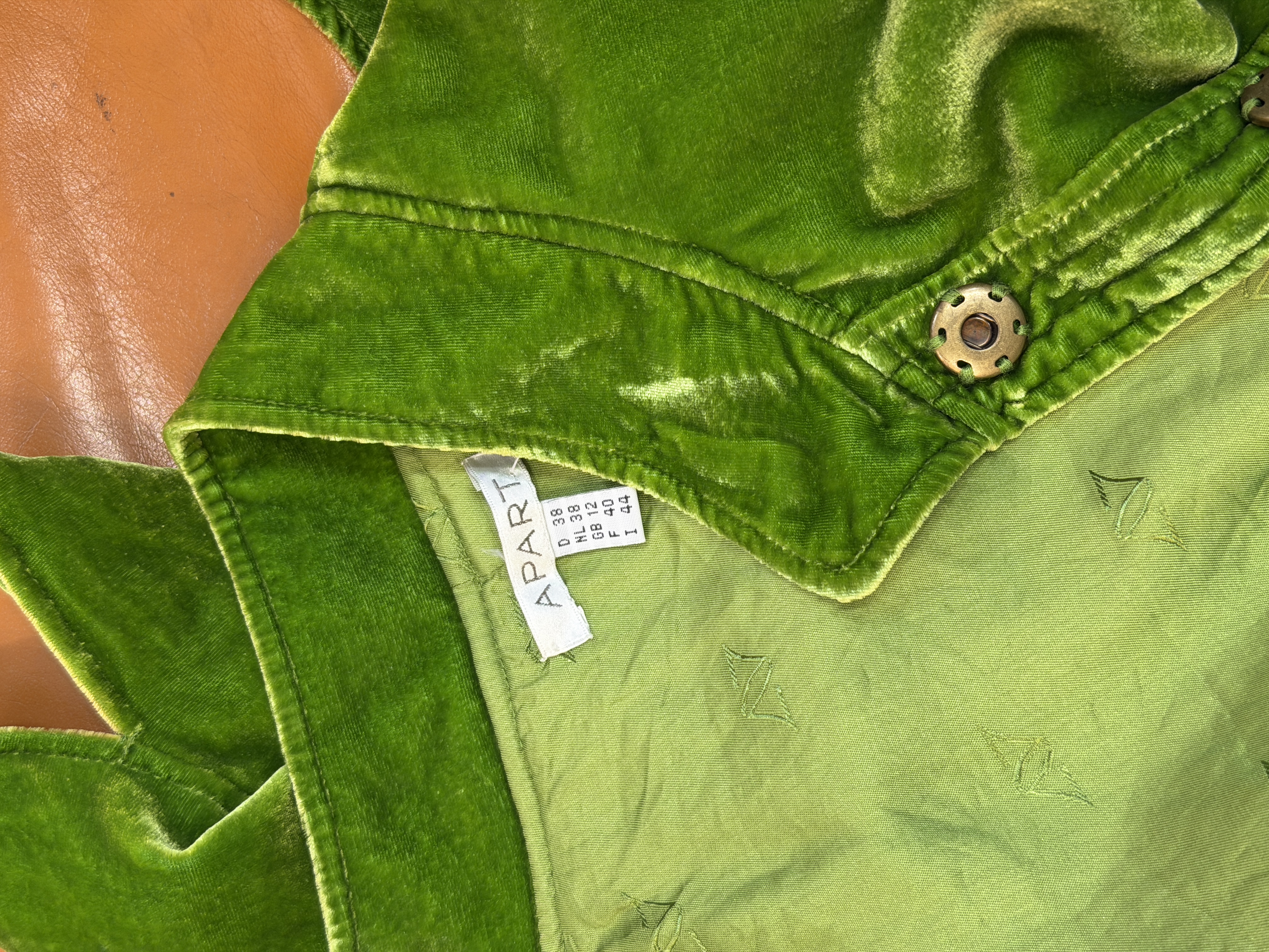 Aksamitny żakiet z jedwabiem limonkowy vintage baskinka S M (10)